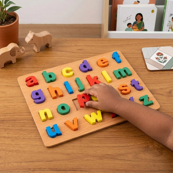 LOWERCASE ALPHABET PUZZLE